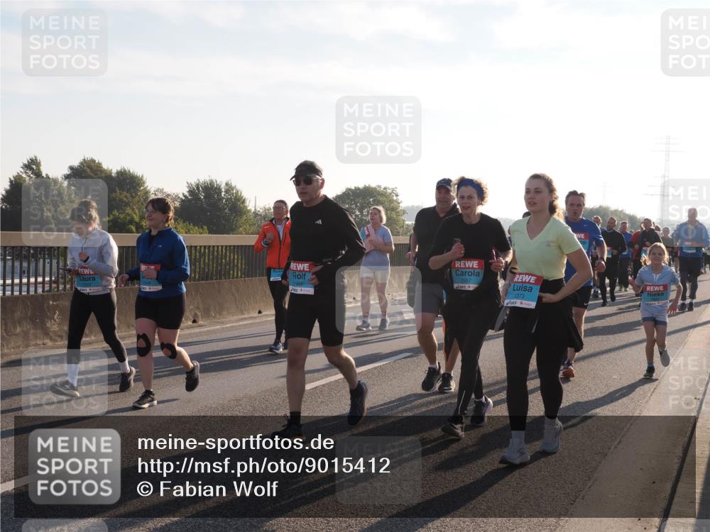 03.10.2025 - Köhlbrandbrückenlauf Fabian Wolf http://msf.ph/oto/9015412 03.10.2025 09:25:18 Position 3 1965, 2557, 2373 meine-sportfotos.de