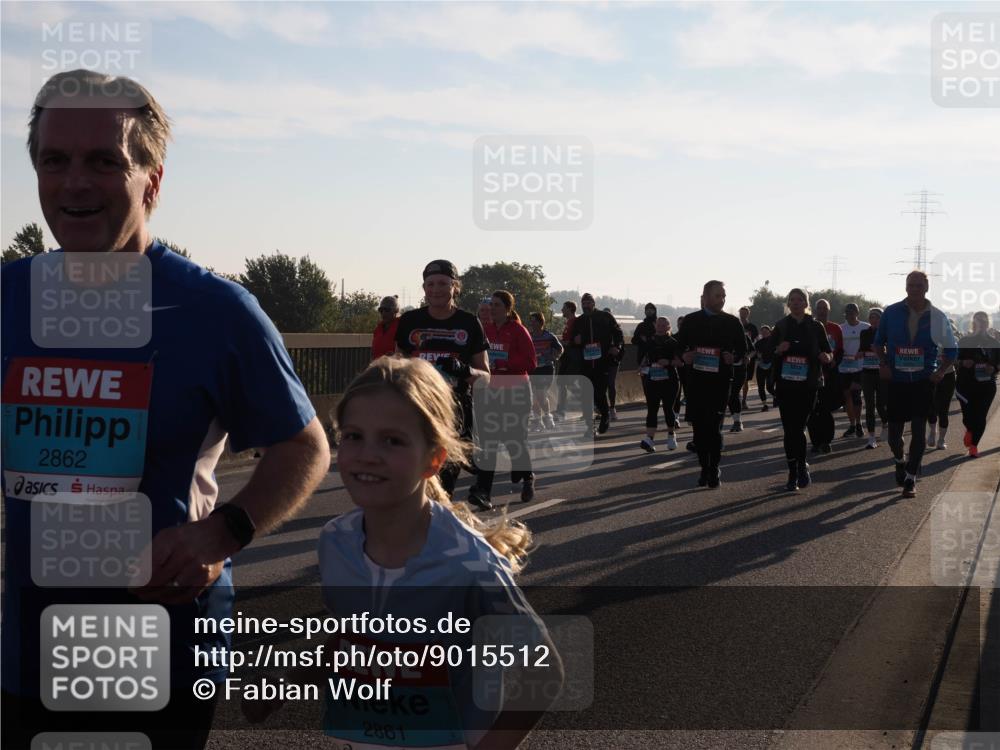 03.10.2025 - Köhlbrandbrückenlauf Fabian Wolf http://msf.ph/oto/9015512 03.10.2025 09:25:21 Position 3 2862, 2861 meine-sportfotos.de