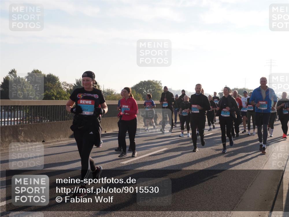 03.10.2025 - Köhlbrandbrückenlauf Fabian Wolf http://msf.ph/oto/9015530 03.10.2025 09:25:22 Position 3 3754 meine-sportfotos.de