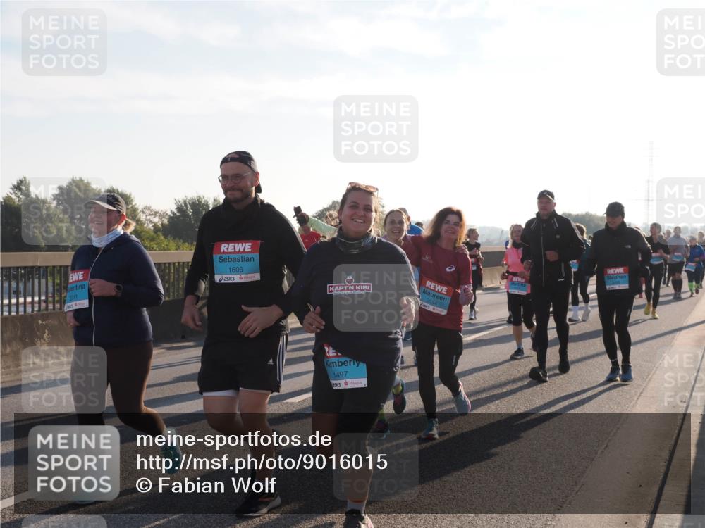 03.10.2025 - Köhlbrandbrückenlauf Fabian Wolf http://msf.ph/oto/9016015 03.10.2025 09:25:43 Position 3 2311, 25, 1606, 2554, 1497 meine-sportfotos.de