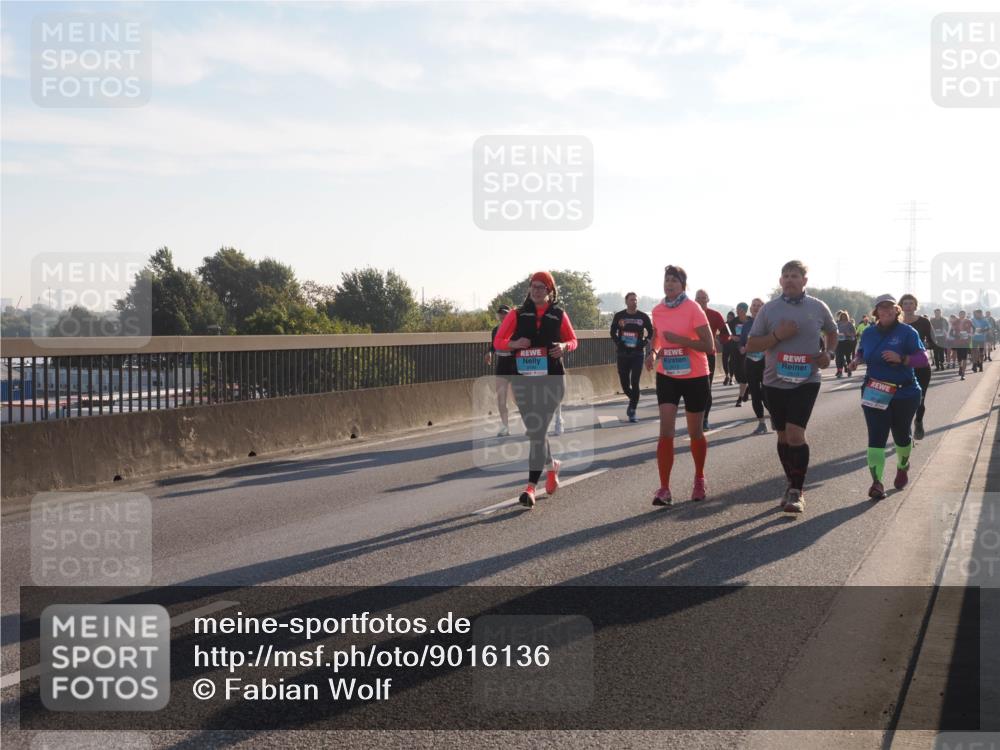 03.10.2025 - Köhlbrandbrückenlauf Fabian Wolf http://msf.ph/oto/9016136 03.10.2025 09:25:51 Position 3  meine-sportfotos.de