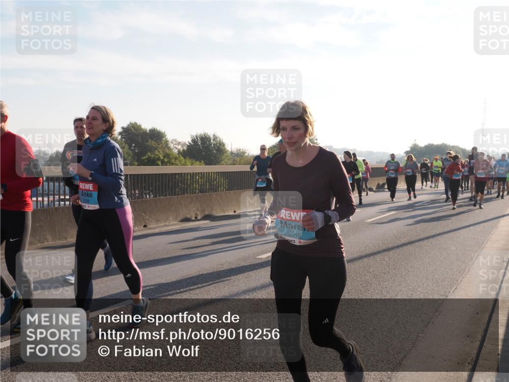 03.10.2025 - Köhlbrandbrückenlauf Fabian Wolf http://msf.ph/oto/9016256 03.10.2025 09:25:55 Position 3 2258, 2316 meine-sportfotos.de