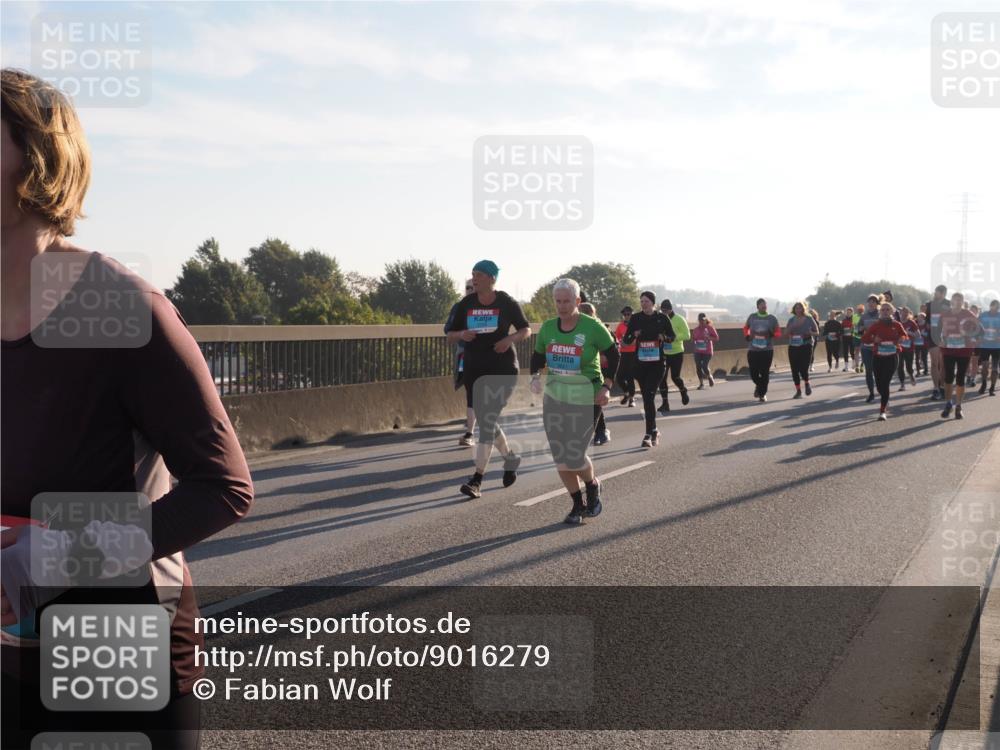 03.10.2025 - Köhlbrandbrückenlauf Fabian Wolf http://msf.ph/oto/9016279 03.10.2025 09:25:56 Position 3  meine-sportfotos.de