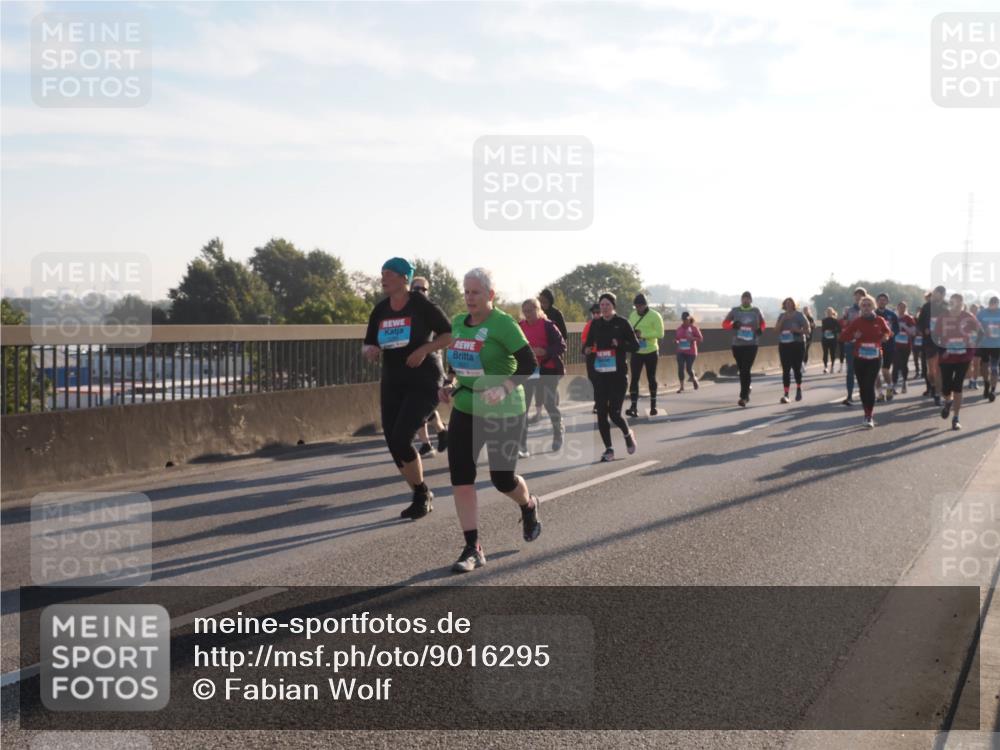 03.10.2025 - Köhlbrandbrückenlauf Fabian Wolf http://msf.ph/oto/9016295 03.10.2025 09:25:57 Position 3  meine-sportfotos.de