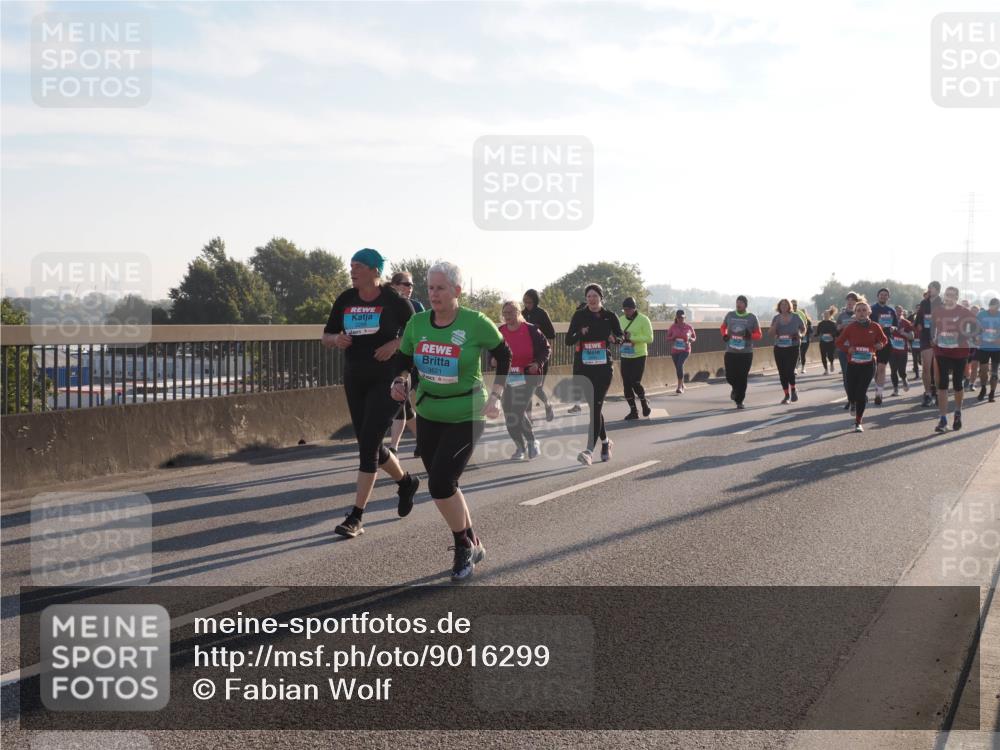 03.10.2025 - Köhlbrandbrückenlauf Fabian Wolf http://msf.ph/oto/9016299 03.10.2025 09:25:57 Position 3 3621 meine-sportfotos.de