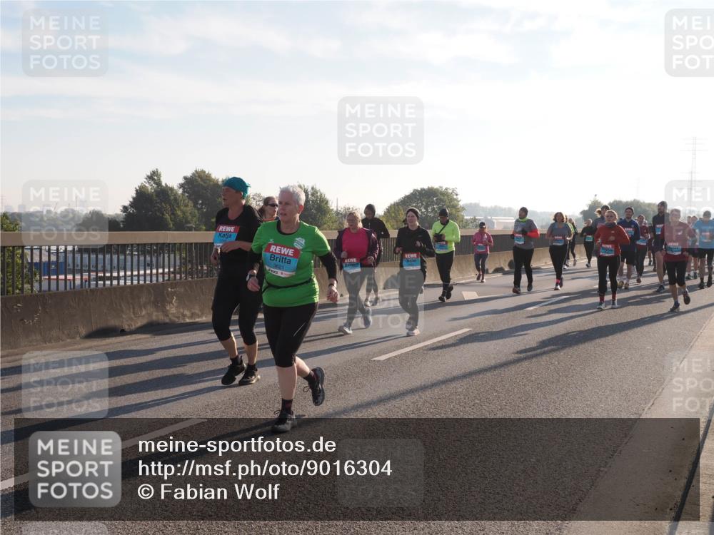03.10.2025 - Köhlbrandbrückenlauf Fabian Wolf http://msf.ph/oto/9016304 03.10.2025 09:25:57 Position 3 3621 meine-sportfotos.de