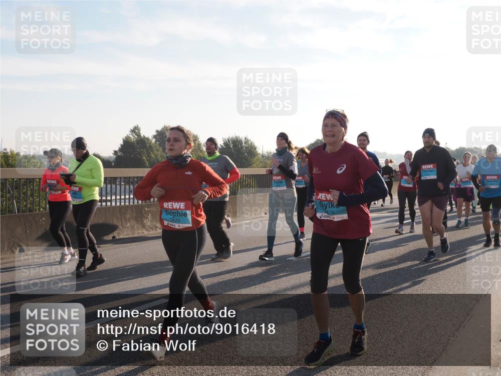 03.10.2025 - Köhlbrandbrückenlauf Fabian Wolf http://msf.ph/oto/9016418 03.10.2025 09:26:01 Position 3 3479, 478 meine-sportfotos.de