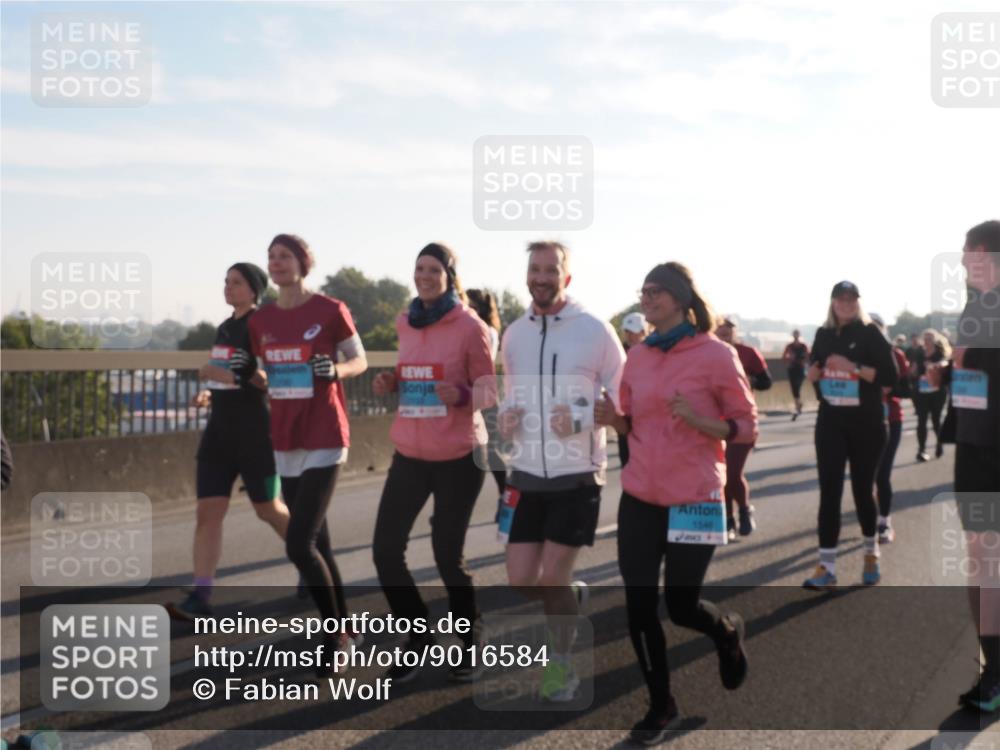 03.10.2025 - Köhlbrandbrückenlauf Fabian Wolf http://msf.ph/oto/9016584 03.10.2025 09:26:09 Position 3 1540 meine-sportfotos.de