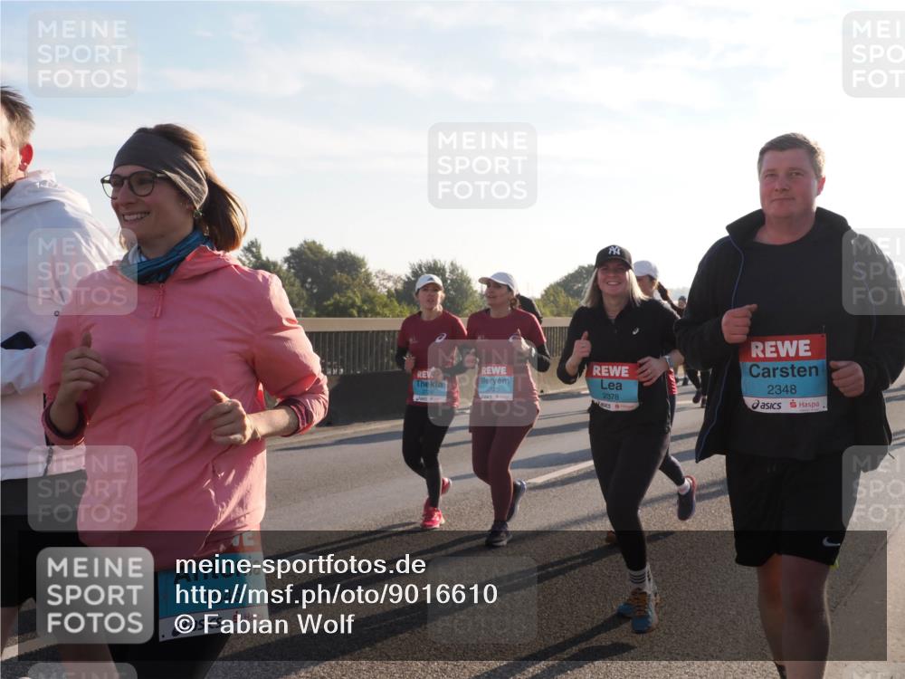 03.10.2025 - Köhlbrandbrückenlauf Fabian Wolf http://msf.ph/oto/9016610 03.10.2025 09:26:10 Position 3 1546, 2725, 2378, 2348 meine-sportfotos.de