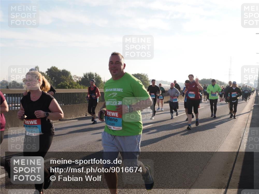 03.10.2025 - Köhlbrandbrückenlauf Fabian Wolf http://msf.ph/oto/9016674 03.10.2025 09:26:14 Position 3 2434, 3588 meine-sportfotos.de