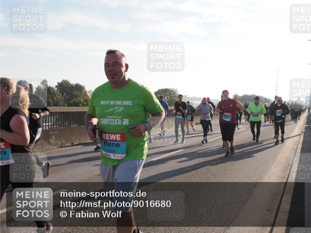 03.10.2025 - Köhlbrandbrückenlauf Fabian Wolf http://msf.ph/oto/9016680 03.10.2025 09:26:14 Position 3 54, 3588 meine-sportfotos.de
