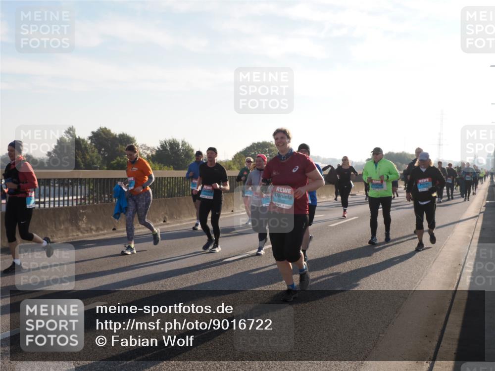 03.10.2025 - Köhlbrandbrückenlauf Fabian Wolf http://msf.ph/oto/9016722 03.10.2025 09:26:16 Position 3 2332 meine-sportfotos.de