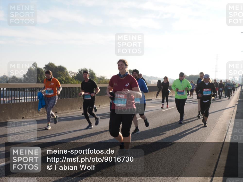 03.10.2025 - Köhlbrandbrückenlauf Fabian Wolf http://msf.ph/oto/9016730 03.10.2025 09:26:16 Position 3 2332 meine-sportfotos.de