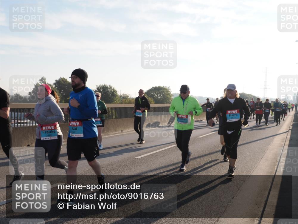 03.10.2025 - Köhlbrandbrückenlauf Fabian Wolf http://msf.ph/oto/9016763 03.10.2025 09:26:18 Position 3 3442, 3441, 2527 meine-sportfotos.de