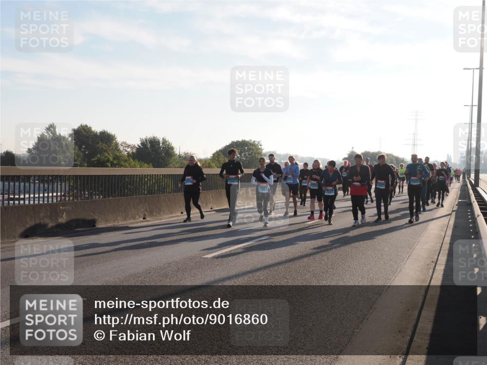 03.10.2025 - Köhlbrandbrückenlauf Fabian Wolf http://msf.ph/oto/9016860 03.10.2025 09:26:22 Position 3  meine-sportfotos.de
