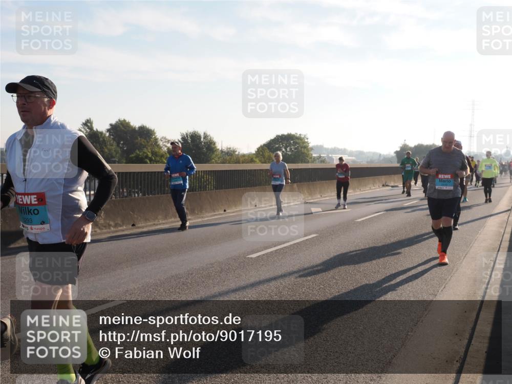03.10.2025 - Köhlbrandbrückenlauf Fabian Wolf http://msf.ph/oto/9017195 03.10.2025 09:26:35 Position 3 3293 meine-sportfotos.de