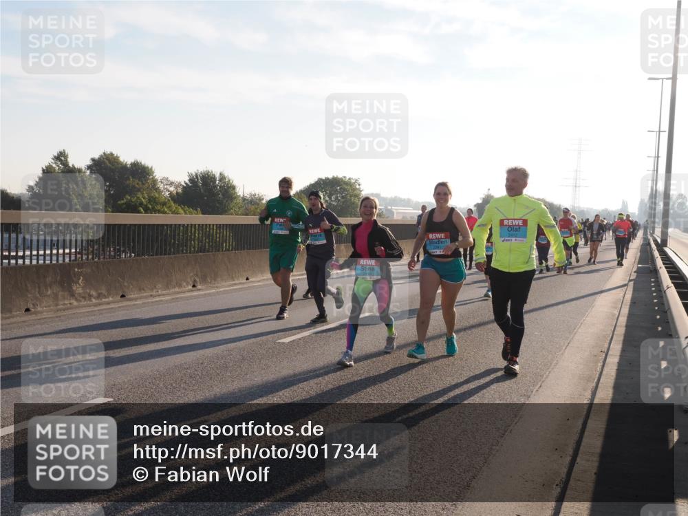 03.10.2025 - Köhlbrandbrückenlauf Fabian Wolf http://msf.ph/oto/9017344 03.10.2025 09:26:41 Position 3 6, 2412 meine-sportfotos.de