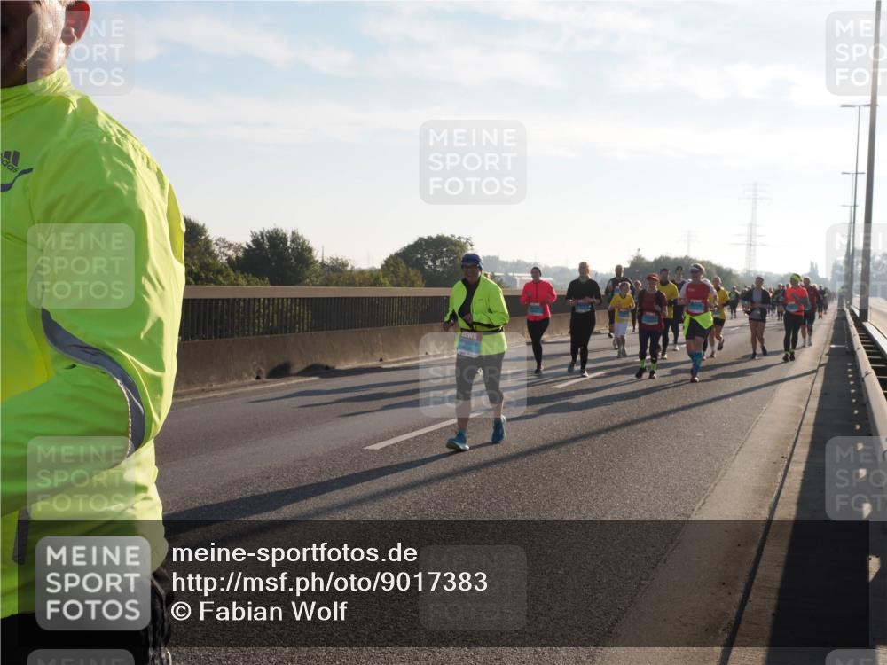 03.10.2025 - Köhlbrandbrückenlauf Fabian Wolf http://msf.ph/oto/9017383 03.10.2025 09:26:44 Position 3  meine-sportfotos.de