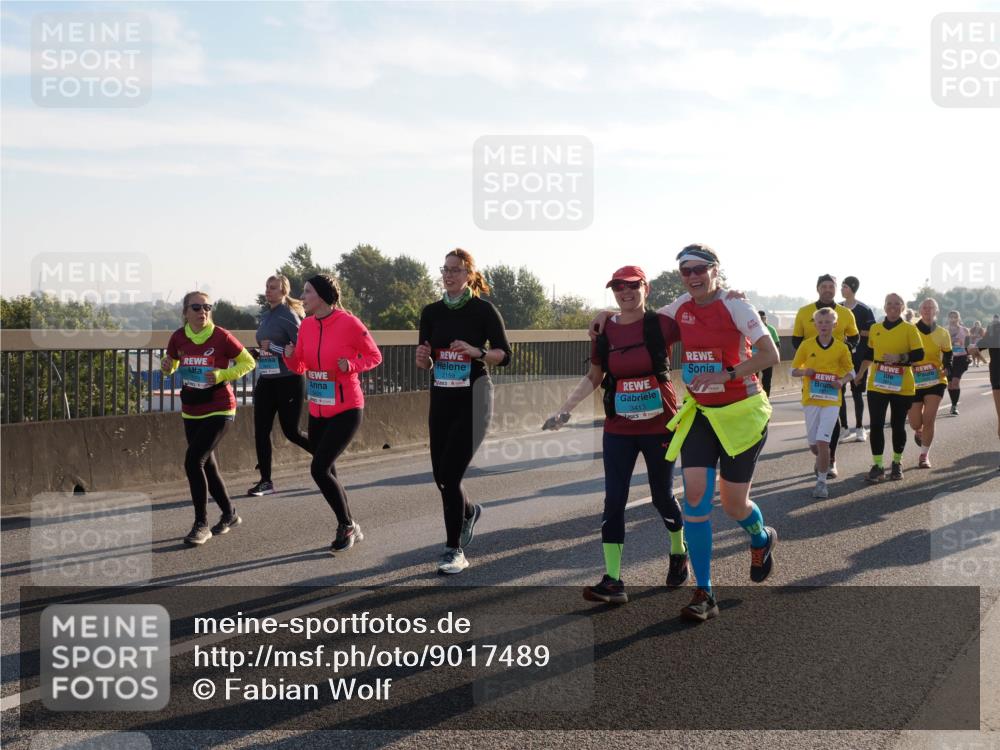 03.10.2025 - Köhlbrandbrückenlauf Fabian Wolf http://msf.ph/oto/9017489 03.10.2025 09:26:48 Position 3 2159, 3413 meine-sportfotos.de