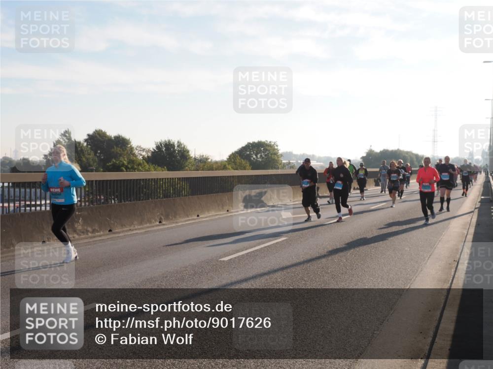 03.10.2025 - Köhlbrandbrückenlauf Fabian Wolf http://msf.ph/oto/9017626 03.10.2025 09:26:57 Position 3  meine-sportfotos.de