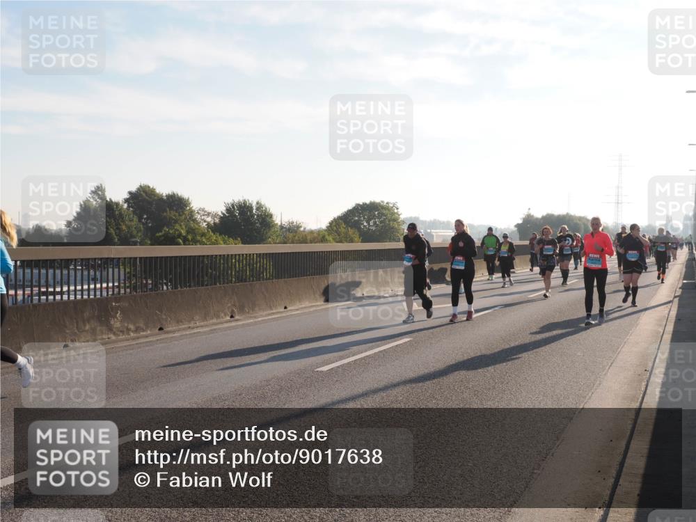 03.10.2025 - Köhlbrandbrückenlauf Fabian Wolf http://msf.ph/oto/9017638 03.10.2025 09:26:58 Position 3  meine-sportfotos.de