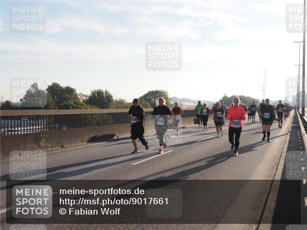 03.10.2025 - Köhlbrandbrückenlauf Fabian Wolf http://msf.ph/oto/9017661 03.10.2025 09:26:59 Position 3  meine-sportfotos.de