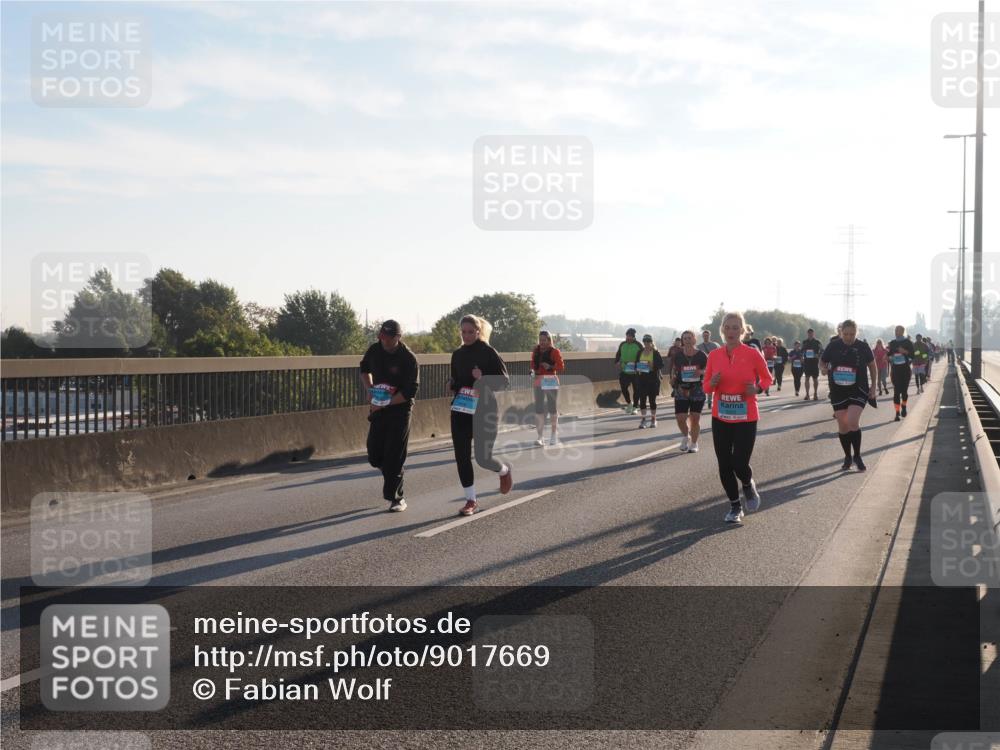 03.10.2025 - Köhlbrandbrückenlauf Fabian Wolf http://msf.ph/oto/9017669 03.10.2025 09:26:59 Position 3  meine-sportfotos.de