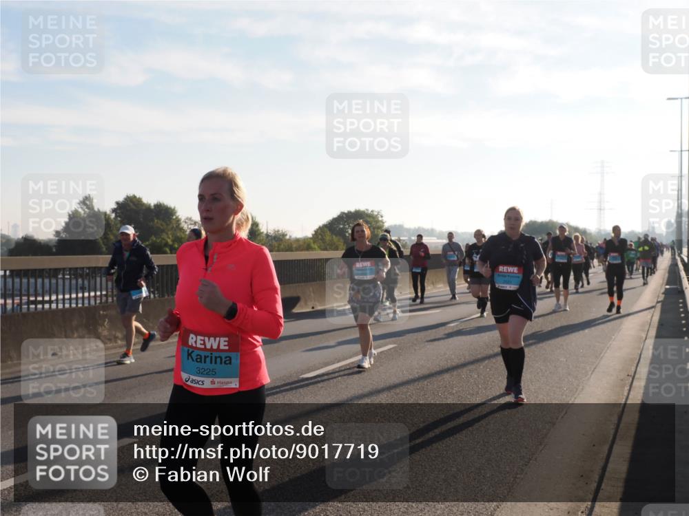 03.10.2025 - Köhlbrandbrückenlauf Fabian Wolf http://msf.ph/oto/9017719 03.10.2025 09:27:02 Position 3 3225 meine-sportfotos.de