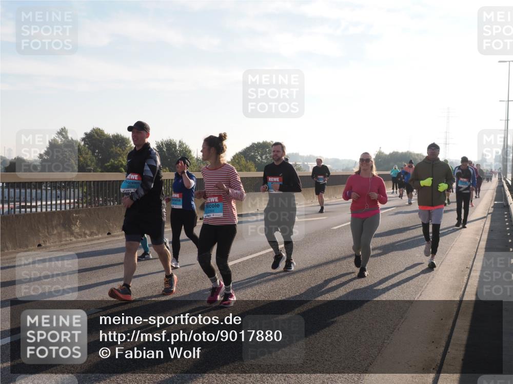 03.10.2025 - Köhlbrandbrückenlauf Fabian Wolf http://msf.ph/oto/9017880 03.10.2025 09:27:11 Position 3 2569, 2568 meine-sportfotos.de
