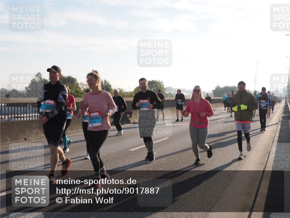 03.10.2025 - Köhlbrandbrückenlauf Fabian Wolf http://msf.ph/oto/9017887 03.10.2025 09:27:11 Position 3 2569, 2568 meine-sportfotos.de