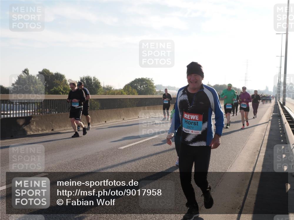 03.10.2025 - Köhlbrandbrückenlauf Fabian Wolf http://msf.ph/oto/9017958 03.10.2025 09:27:16 Position 3 2971 meine-sportfotos.de