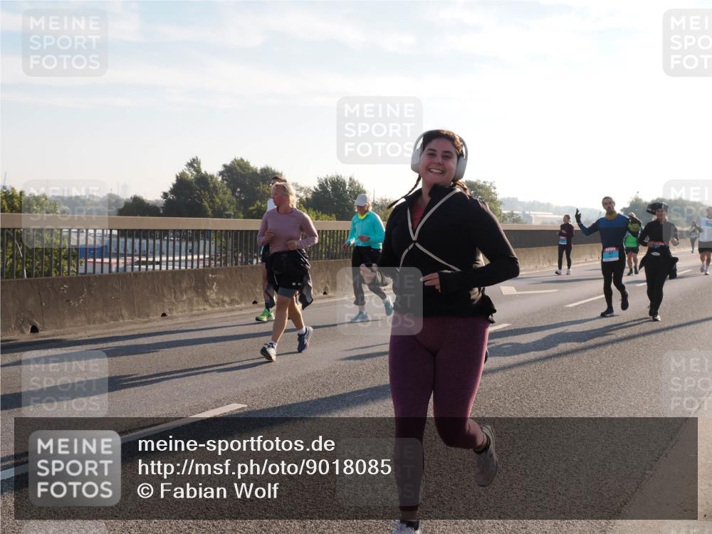 03.10.2025 - Köhlbrandbrückenlauf Fabian Wolf http://msf.ph/oto/9018085 03.10.2025 09:27:24 Position 3  meine-sportfotos.de
