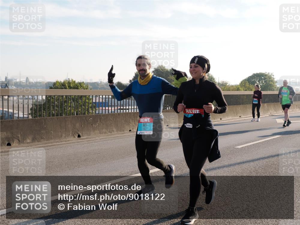 03.10.2025 - Köhlbrandbrückenlauf Fabian Wolf http://msf.ph/oto/9018122 03.10.2025 09:27:28 Position 3 1887 meine-sportfotos.de