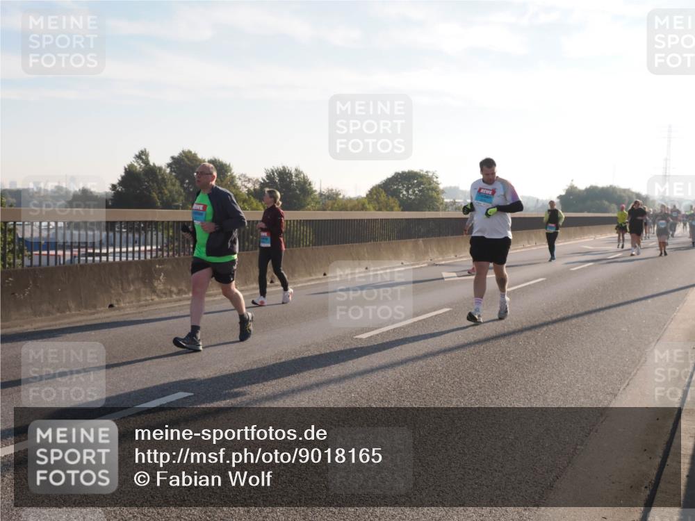 03.10.2025 - Köhlbrandbrückenlauf Fabian Wolf http://msf.ph/oto/9018165 03.10.2025 09:27:31 Position 3  meine-sportfotos.de