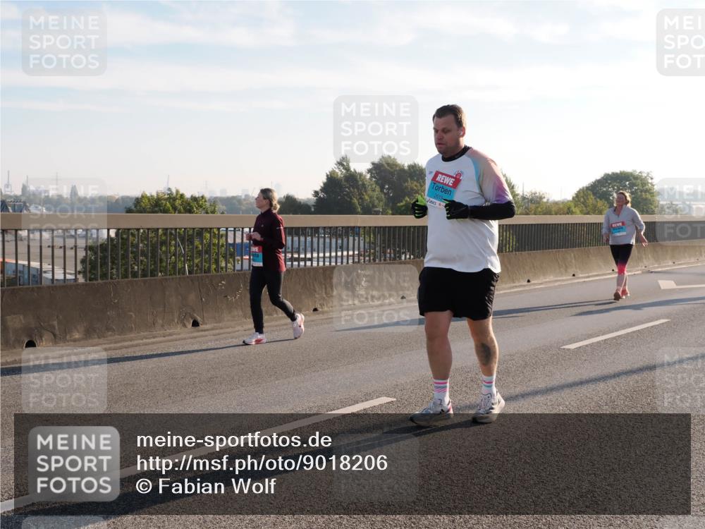 03.10.2025 - Köhlbrandbrückenlauf Fabian Wolf http://msf.ph/oto/9018206 03.10.2025 09:27:33 Position 3 2619 meine-sportfotos.de