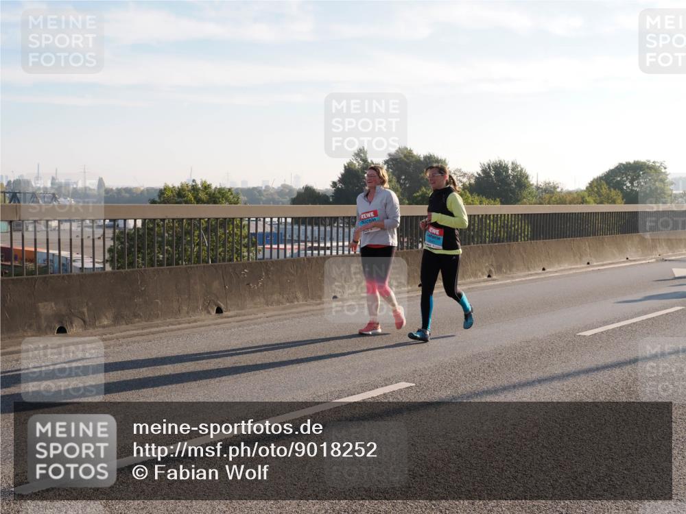 03.10.2025 - Köhlbrandbrückenlauf Fabian Wolf http://msf.ph/oto/9018252 03.10.2025 09:27:36 Position 3  meine-sportfotos.de