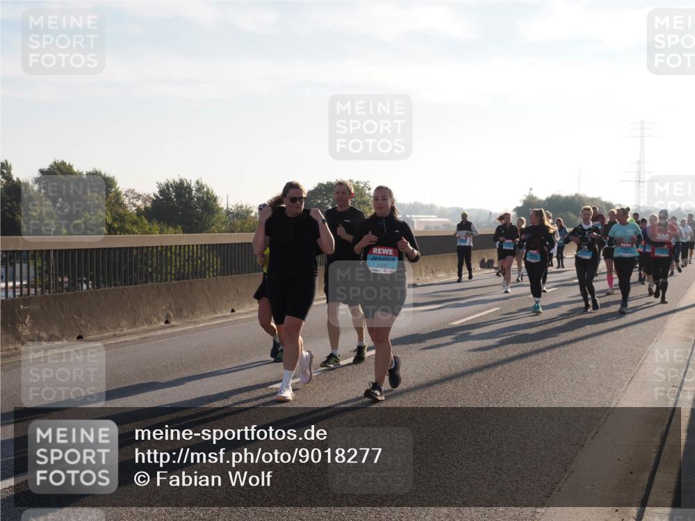 03.10.2025 - Köhlbrandbrückenlauf Fabian Wolf http://msf.ph/oto/9018277 03.10.2025 09:27:41 Position 3 3098 meine-sportfotos.de