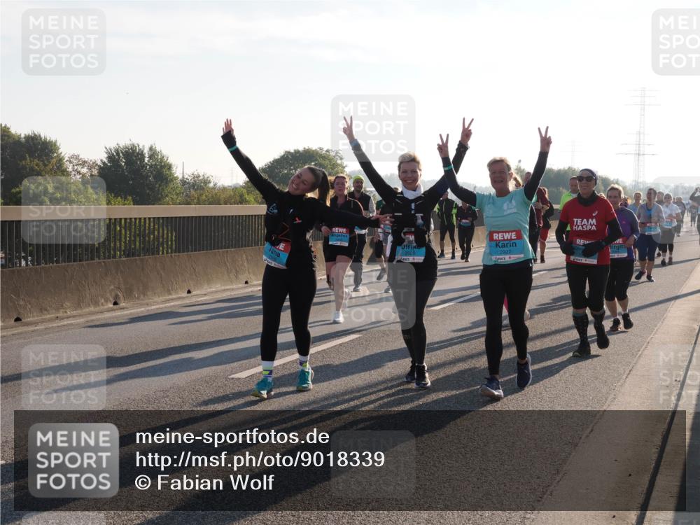 03.10.2025 - Köhlbrandbrückenlauf Fabian Wolf http://msf.ph/oto/9018339 03.10.2025 09:27:45 Position 3 2928, 2927 meine-sportfotos.de