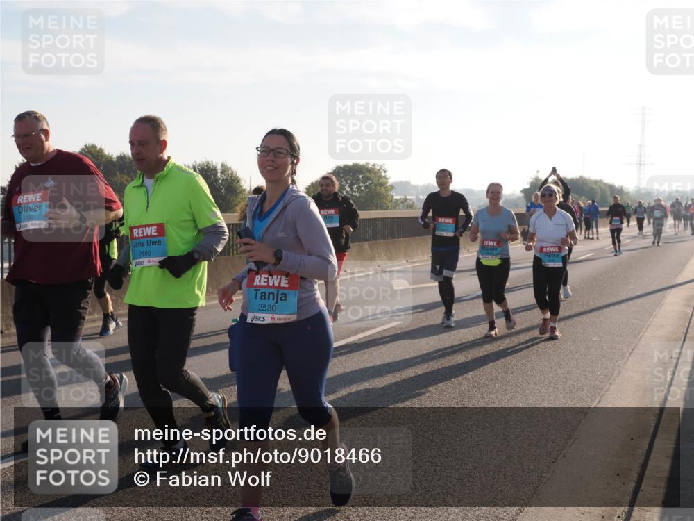 03.10.2025 - Köhlbrandbrückenlauf Fabian Wolf http://msf.ph/oto/9018466 03.10.2025 09:27:52 Position 3 3349, 2480, 2530, 2 meine-sportfotos.de