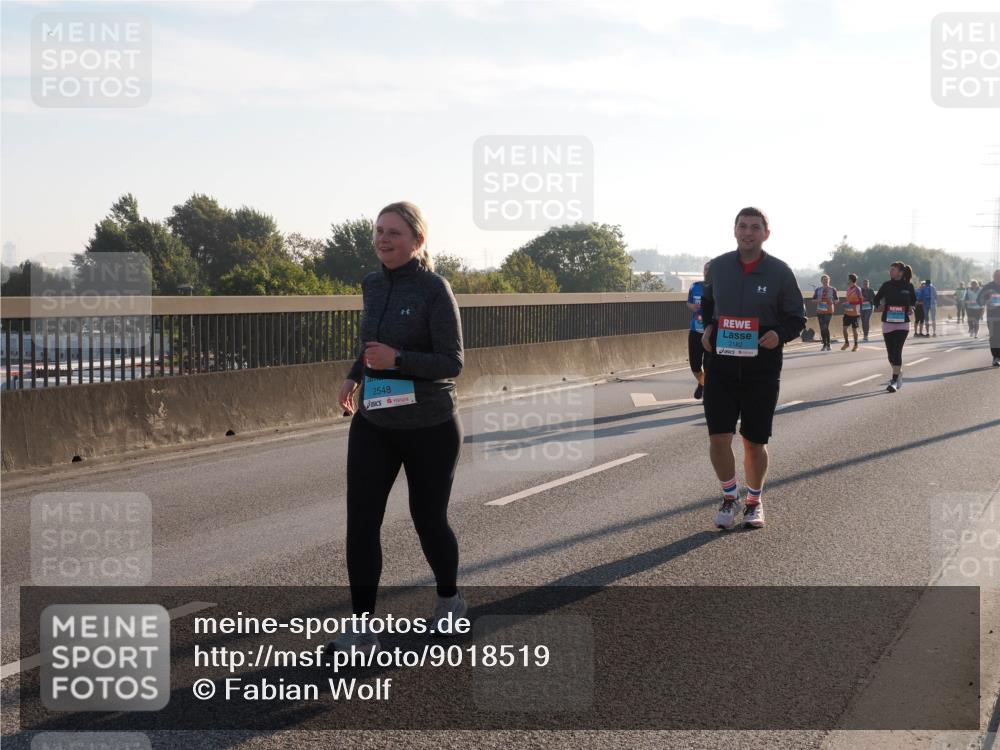 03.10.2025 - Köhlbrandbrückenlauf Fabian Wolf http://msf.ph/oto/9018519 03.10.2025 09:27:56 Position 3 2548, 2182 meine-sportfotos.de