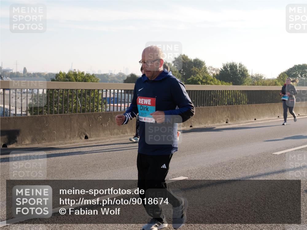 03.10.2025 - Köhlbrandbrückenlauf Fabian Wolf http://msf.ph/oto/9018674 03.10.2025 09:28:07 Position 3 3517 meine-sportfotos.de