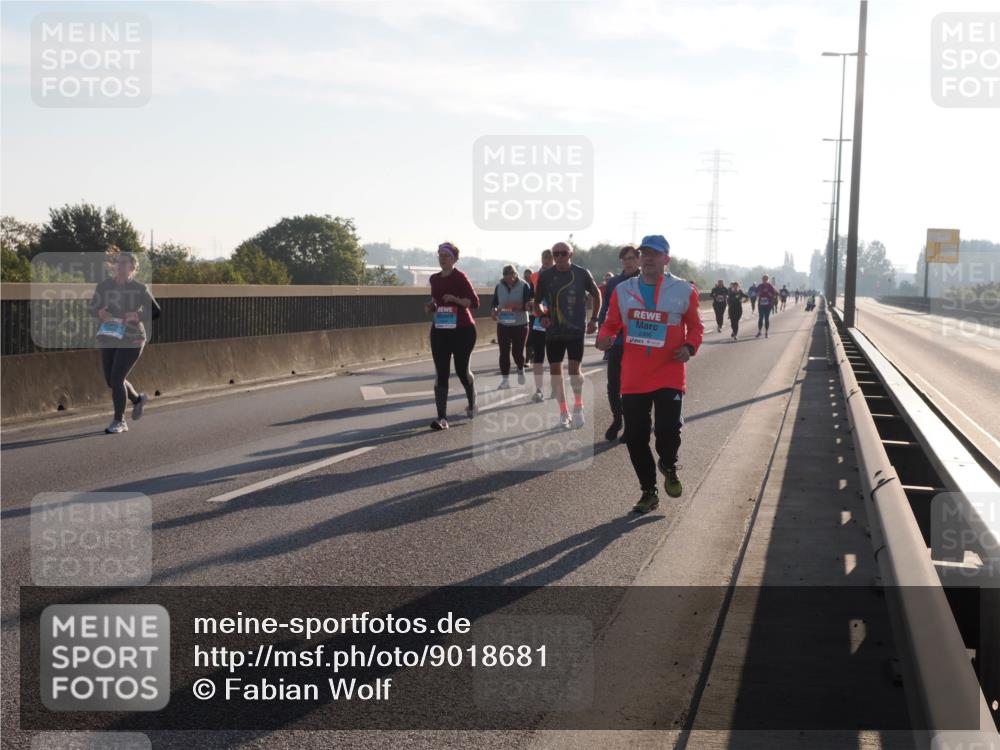 03.10.2025 - Köhlbrandbrückenlauf Fabian Wolf http://msf.ph/oto/9018681 03.10.2025 09:28:08 Position 3  meine-sportfotos.de