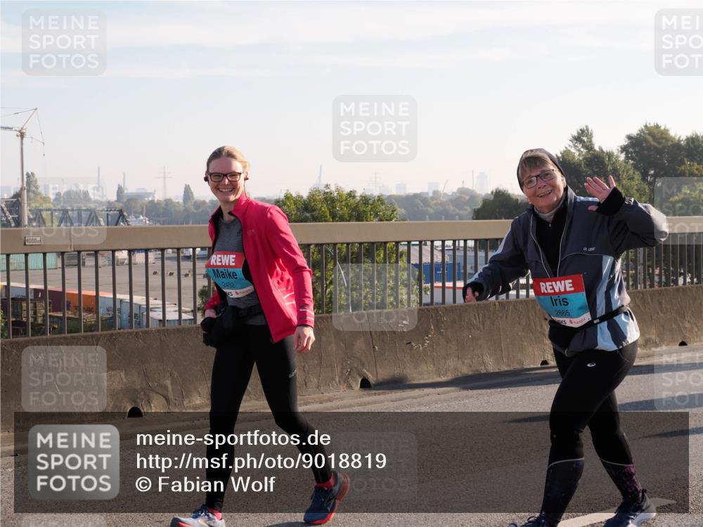 03.10.2025 - Köhlbrandbrückenlauf Fabian Wolf http://msf.ph/oto/9018819 03.10.2025 09:28:19 Position 3 1000, 2452, 2665 meine-sportfotos.de