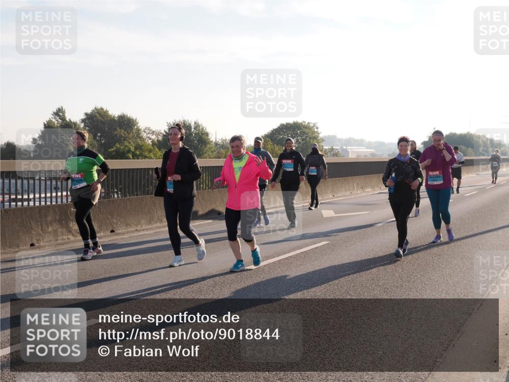 03.10.2025 - Köhlbrandbrückenlauf Fabian Wolf http://msf.ph/oto/9018844 03.10.2025 09:28:21 Position 3 10 meine-sportfotos.de