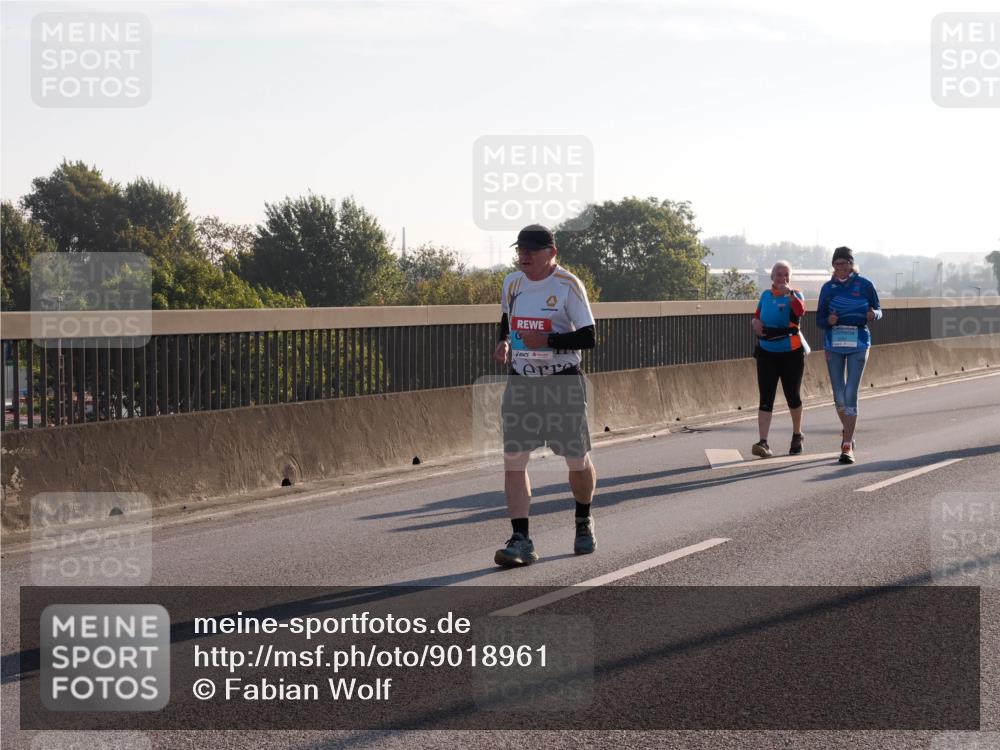03.10.2025 - Köhlbrandbrückenlauf Fabian Wolf http://msf.ph/oto/9018961 03.10.2025 09:28:29 Position 3  meine-sportfotos.de