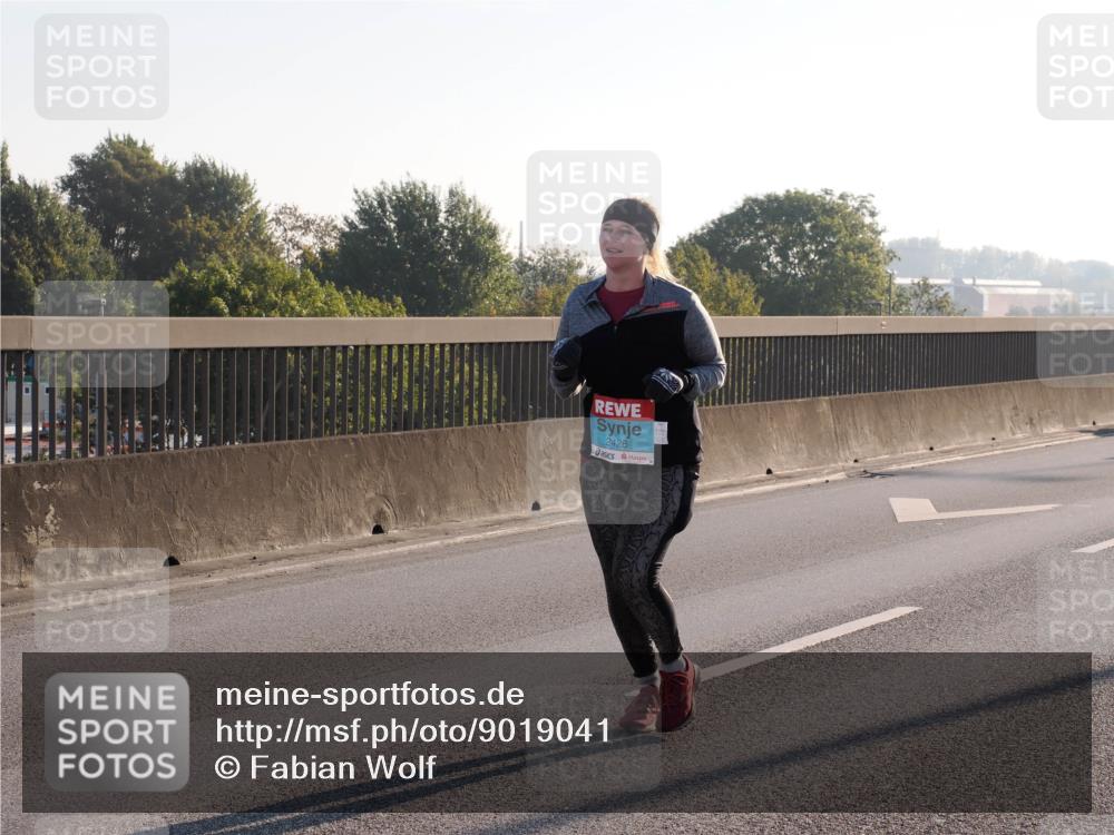 03.10.2025 - Köhlbrandbrückenlauf Fabian Wolf http://msf.ph/oto/9019041 03.10.2025 09:28:36 Position 3 2426 meine-sportfotos.de
