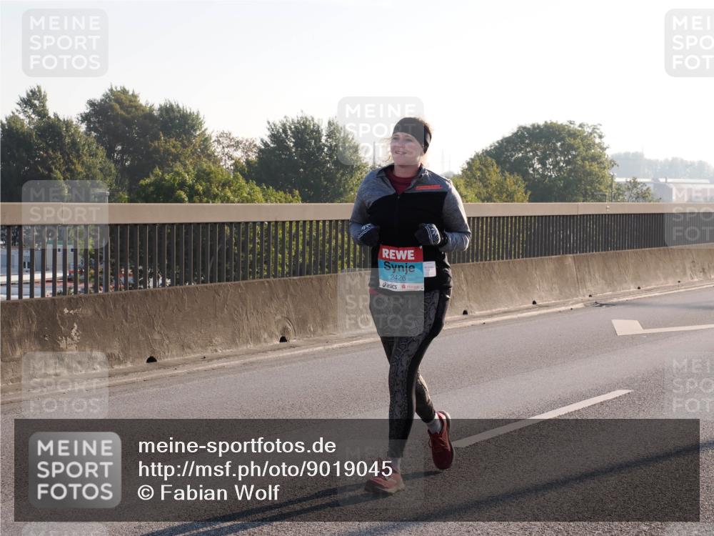 03.10.2025 - Köhlbrandbrückenlauf Fabian Wolf http://msf.ph/oto/9019045 03.10.2025 09:28:36 Position 3 2426 meine-sportfotos.de