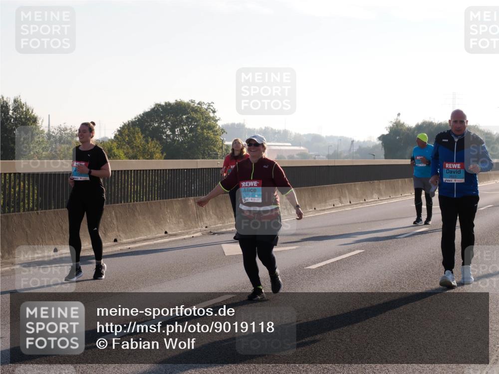 03.10.2025 - Köhlbrandbrückenlauf Fabian Wolf http://msf.ph/oto/9019118 03.10.2025 09:28:43 Position 3 2723, 2357, 2623 meine-sportfotos.de