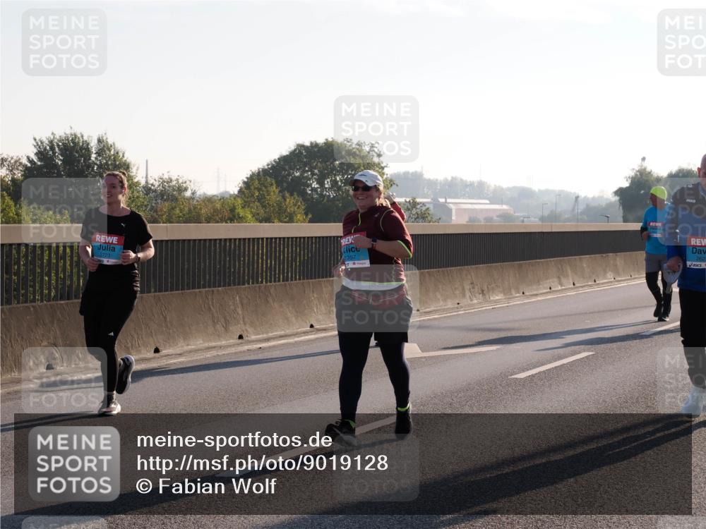 03.10.2025 - Köhlbrandbrückenlauf Fabian Wolf http://msf.ph/oto/9019128 03.10.2025 09:28:44 Position 3 2723, 2357, 2623 meine-sportfotos.de