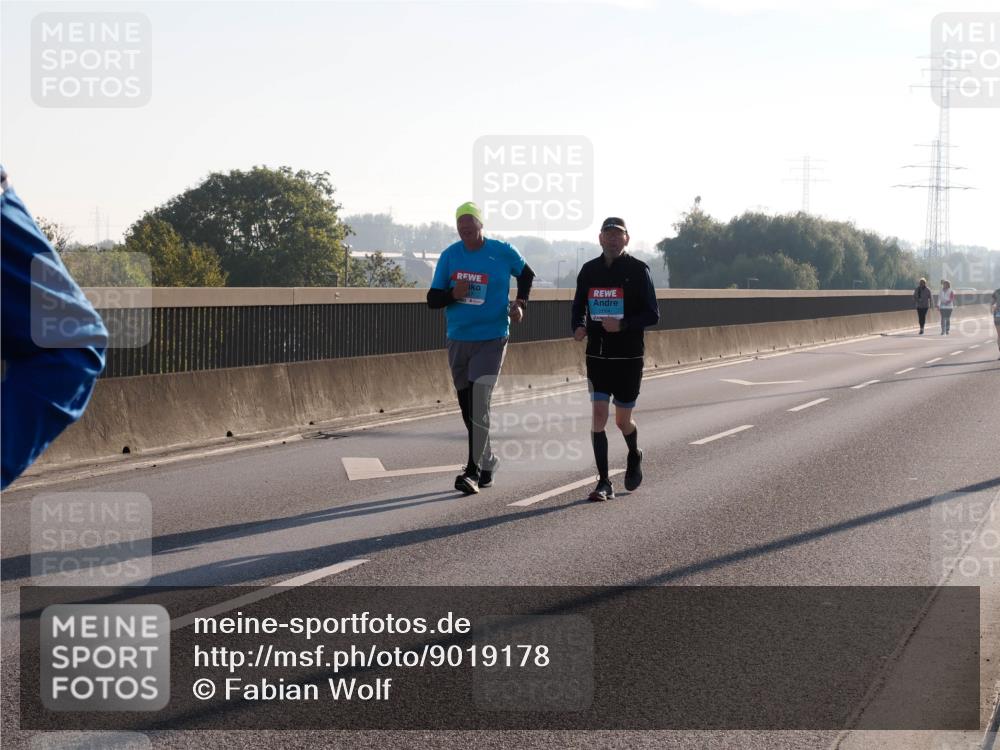 03.10.2025 - Köhlbrandbrückenlauf Fabian Wolf http://msf.ph/oto/9019178 03.10.2025 09:28:48 Position 3  meine-sportfotos.de